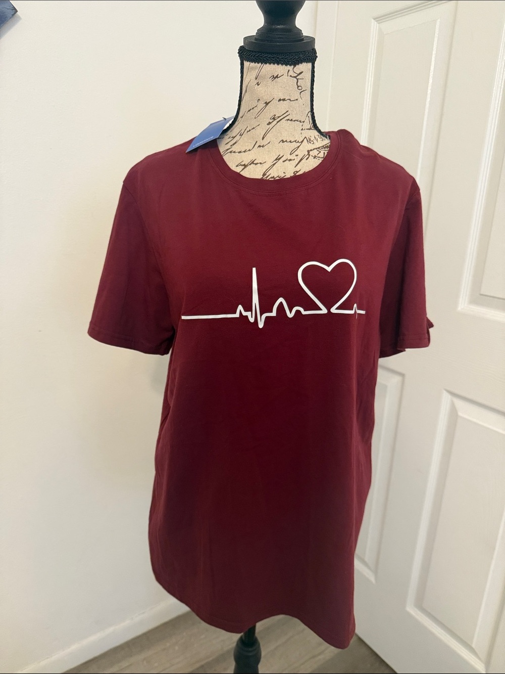 Women's Maroon Short Sleeve Tee with Heartbeat Heart Graphic NWT